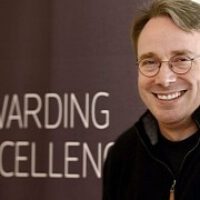 linus-torvalds-says-people-who-believe-in-an-ai-singularity-are-on-drugs.jpg