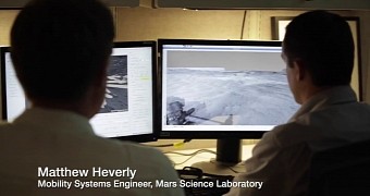 Curiosity rover controlled with a linux computer by nasa