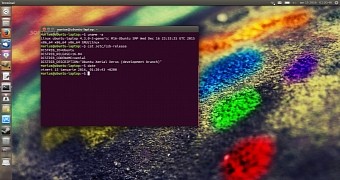 Ubuntu 16 04 lts arch linux and slackware now testing linux kernel 4 4 lts