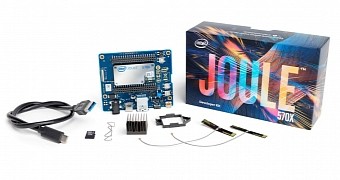 Intel s new joule iot development board is powered by snappy ubuntu core