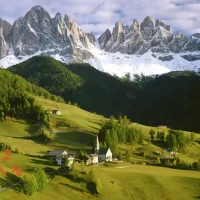 Village in europe remote ubuntu logo - 27 Mountain Ubuntu Wallpapers in HD and 4K