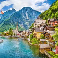 Mountain village of hallstatt ubuntu logo - 27 Mountain Ubuntu Wallpapers in HD and 4K