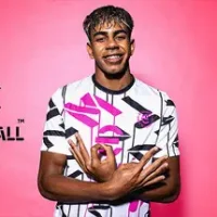 Efootball cover art