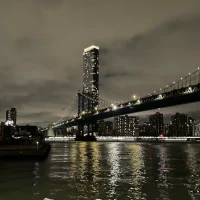Manhattan bridge by joshua park