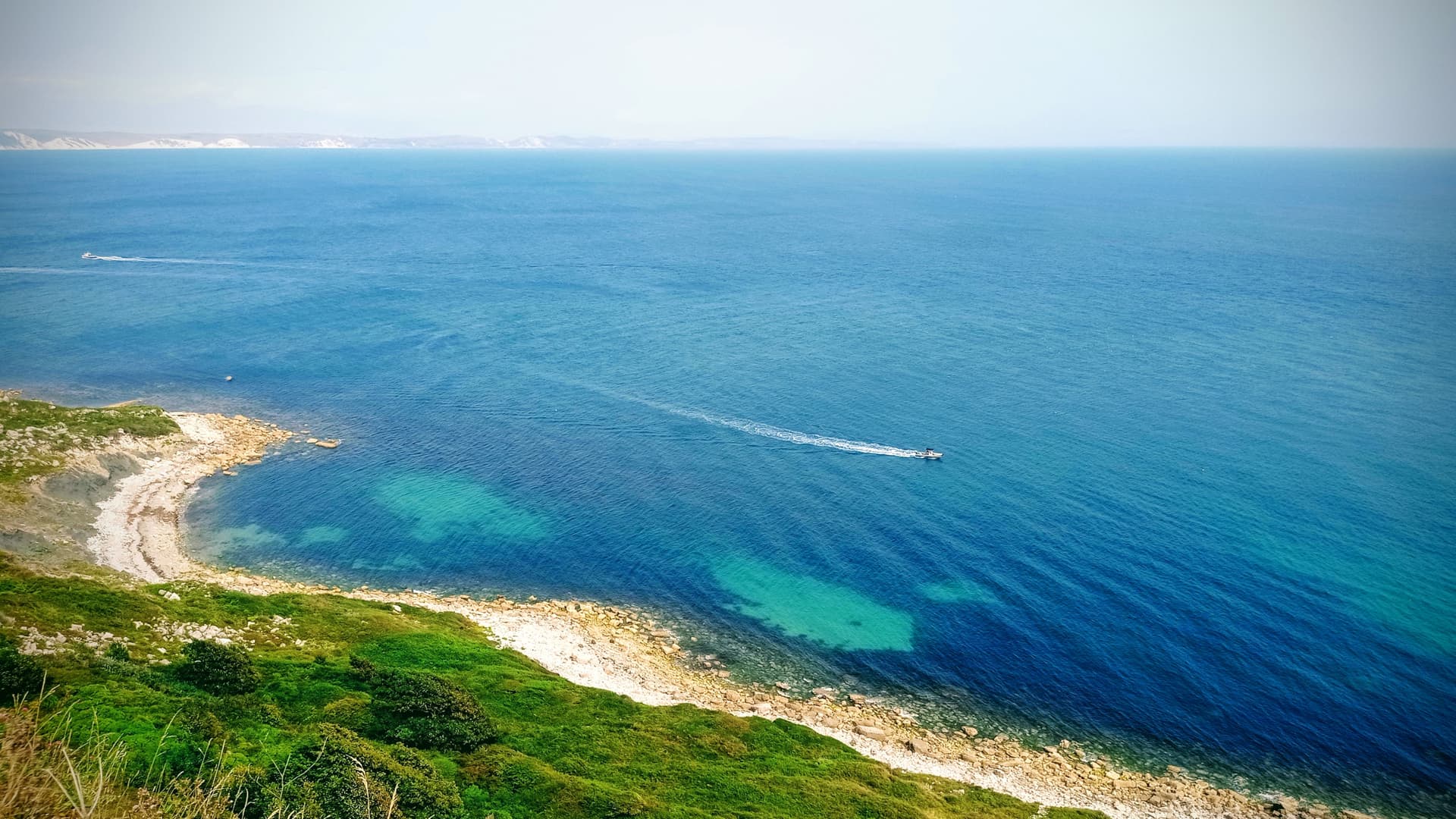 Sea view by sbutcher - Xubuntu 26.04 Wallpapers, Official Xfce Collection