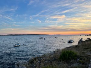 Sunset croatia - Ubuntu 26.04 Wallpapers - Official Resolute Raccoon Collection