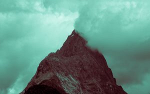 Cloudbreaker - Xubuntu 26.04 Wallpapers, Official Xfce Collection