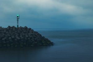 Lighthouse - Ubuntu 26.04 Wallpapers - Official Resolute Raccoon Collection