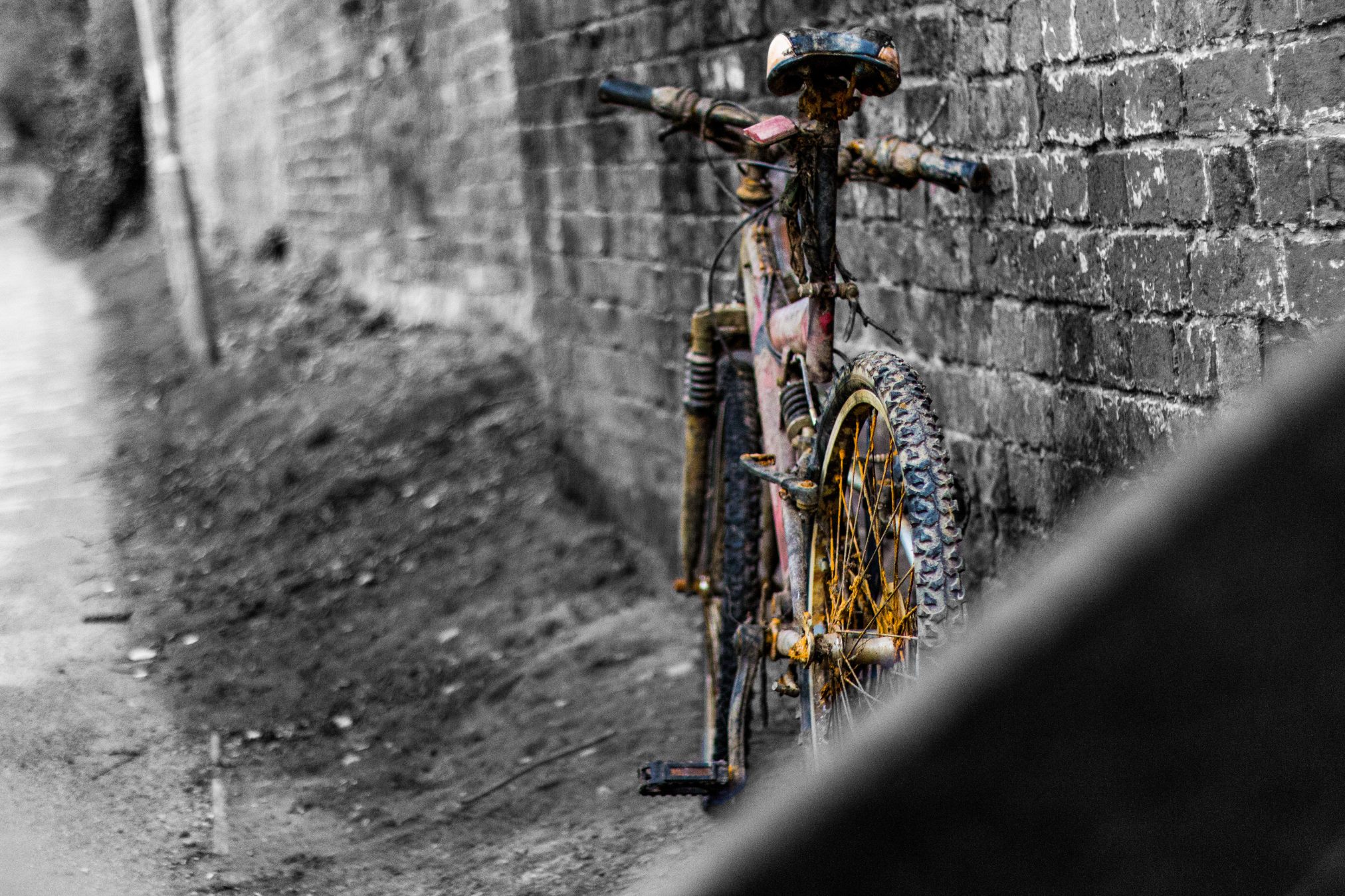 Rusty old by jim oreilly - Ubuntu Budgie 26.04 Wallpapers - Official Indigo Collection