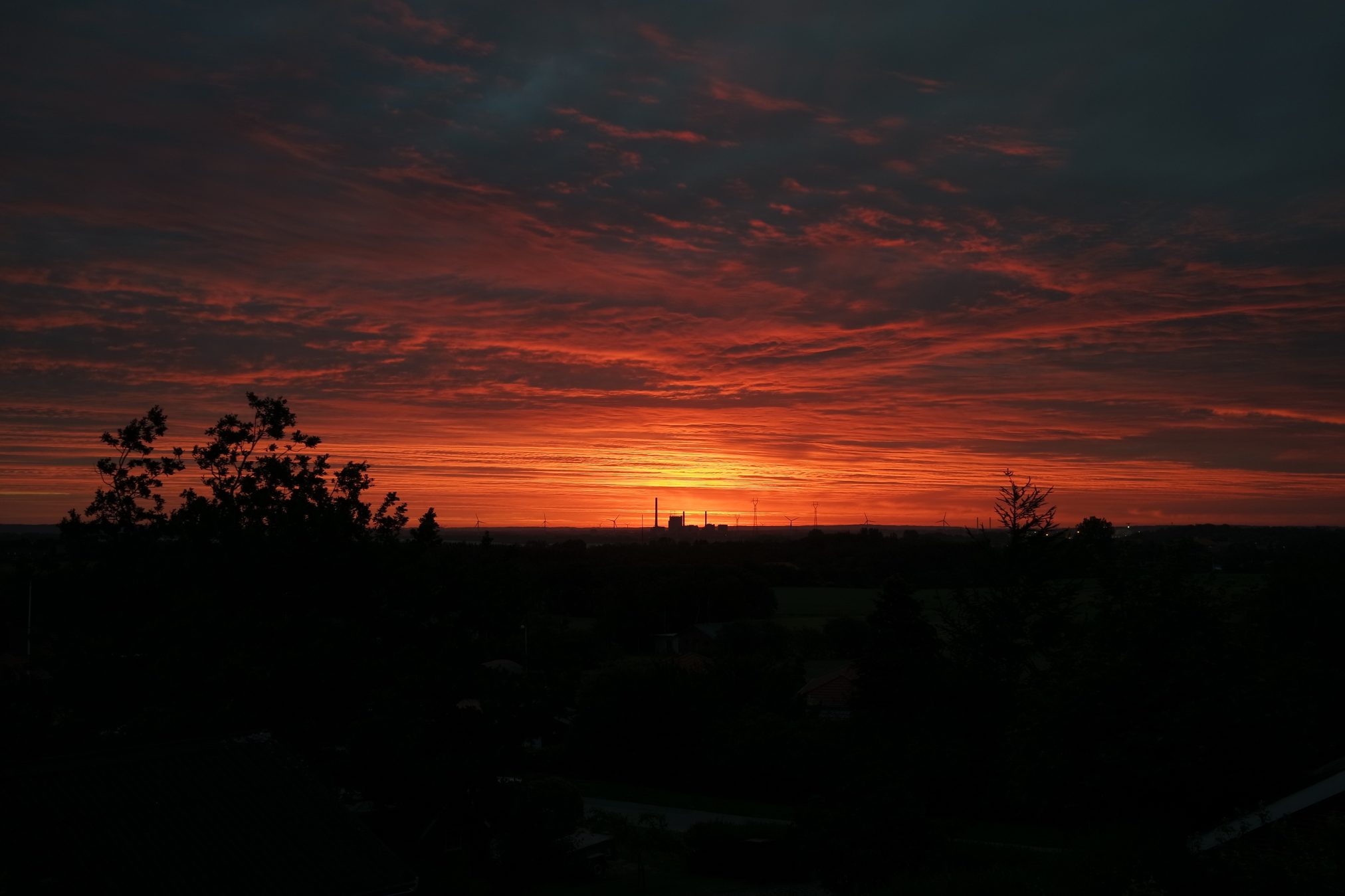 Soren krarup olesen east harbour sunrise 4k - Xubuntu 26.04 Wallpapers, Official Xfce Collection