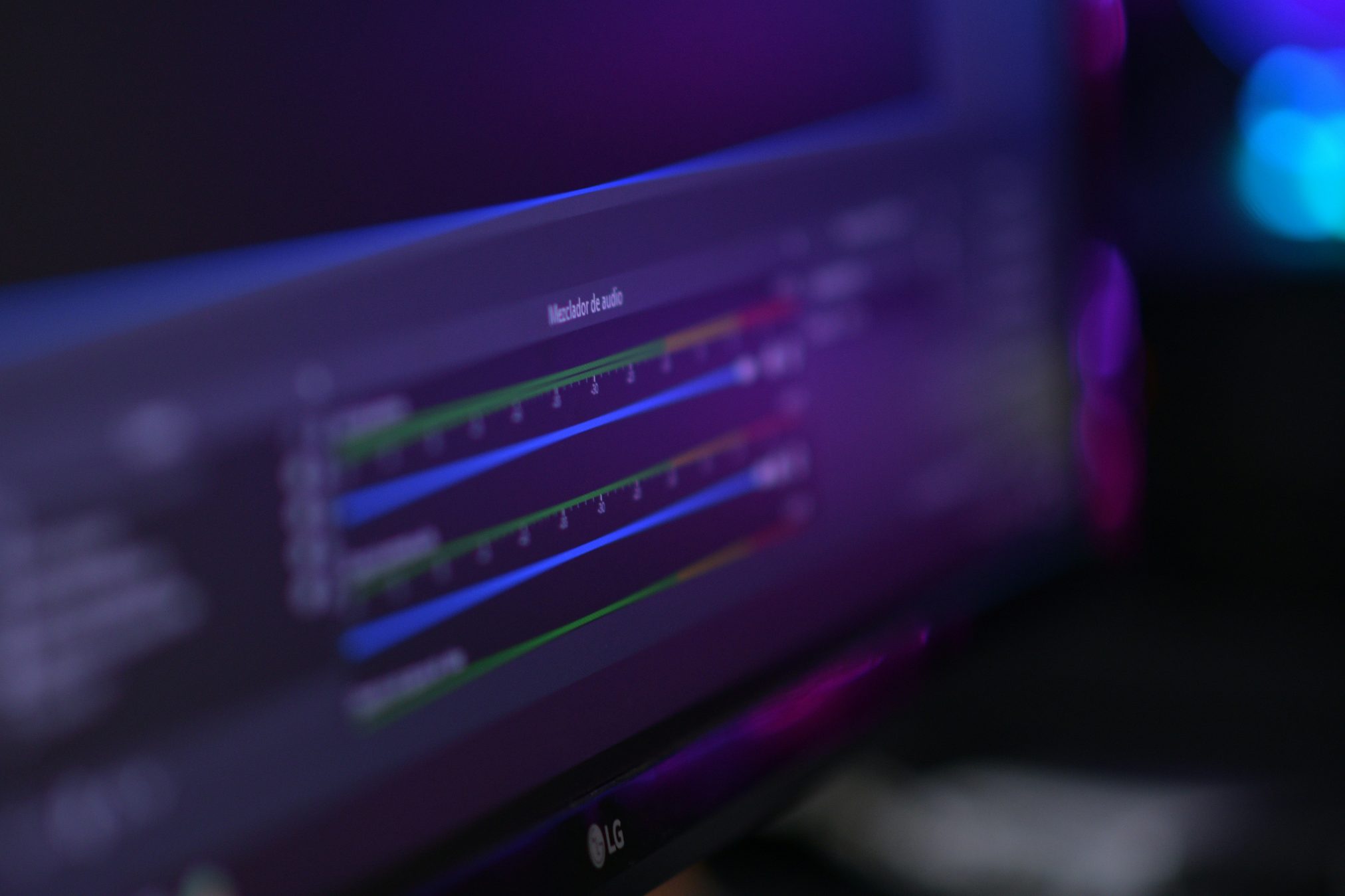 2604 cesar abner martinez aguilar obs - Ubuntu Studio 26.04 Wallpapers - Official Collection