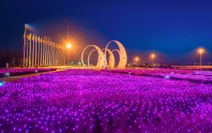 Holiday night - Ubuntu Kylin 26.04 Wallpapers - Official Chinese-Themed Collection
