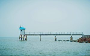 Watch - Ubuntu Kylin 26.04 Wallpapers - Official Chinese-Themed Collection